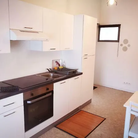 Διαμέρισμα T2 40m² - Hyper Centre - Au Calme - Parking 50m - Immeuble Videosurveille